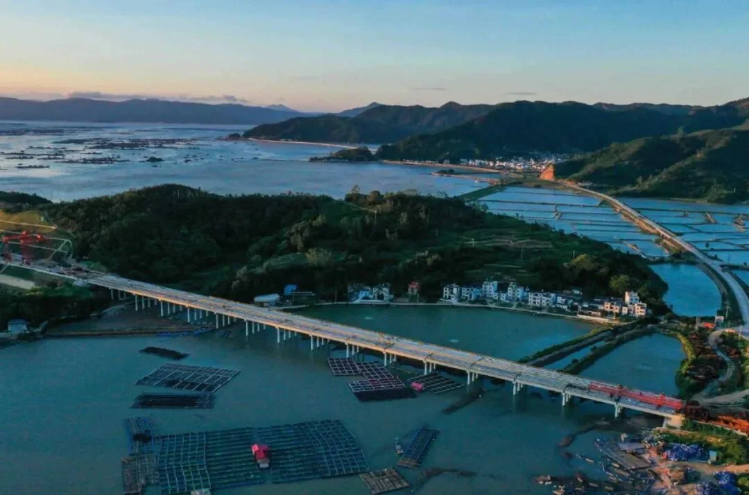 福建宁德霞浦高铁站桔子水晶酒店