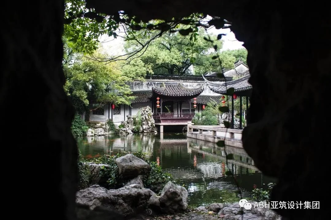 苏州金鸡湖桔子水晶酒店